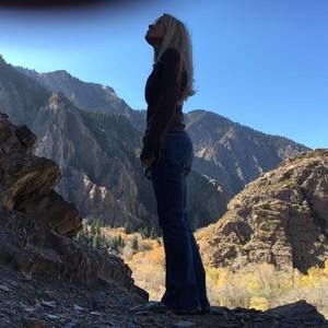 Meet your Posher, Brenda